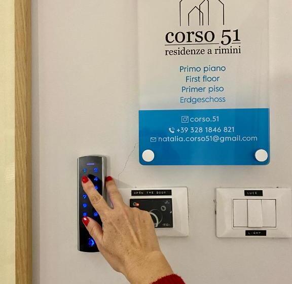 پانسیون Corso51 Suite Apartments