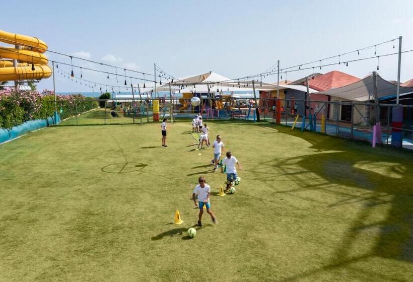 استراحتگاه Papillon Belvil Holiday Village