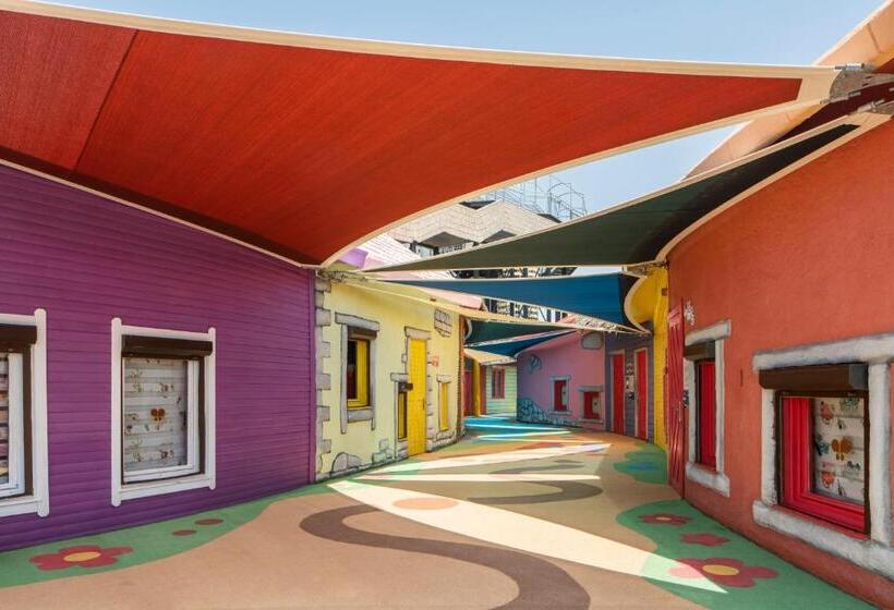 استراحتگاه Papillon Belvil Holiday Village