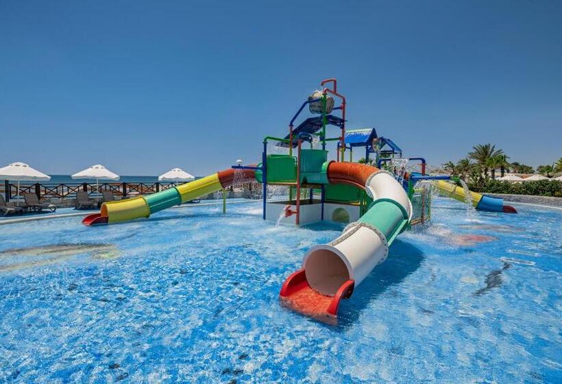 استراحتگاه Papillon Belvil Holiday Village