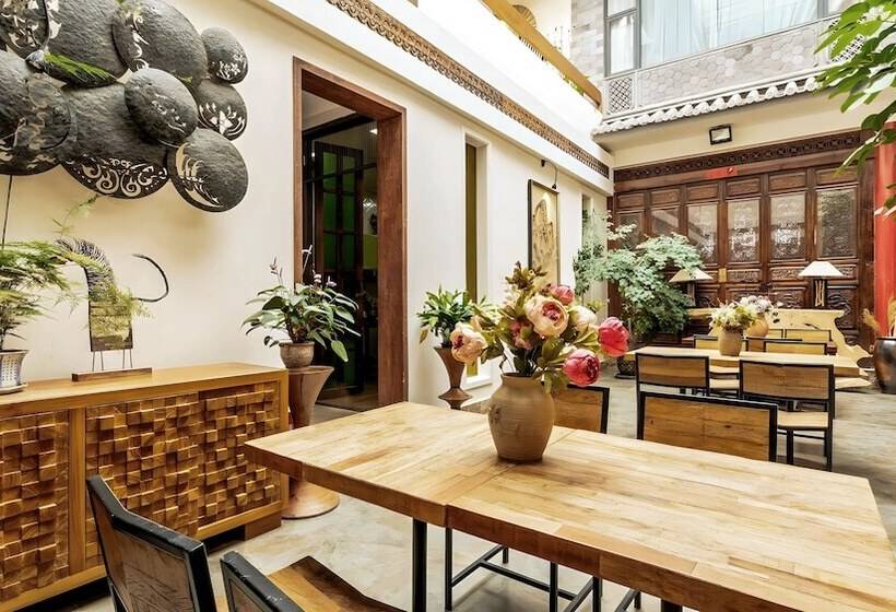 مبيت وإفطار Dali Jin Home Hai Cheng Inn