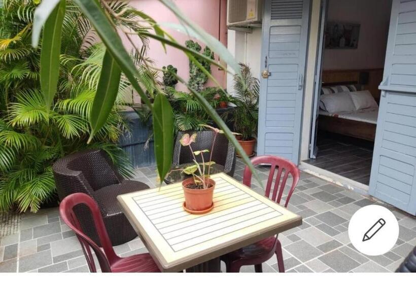 1a   Chambres Et Appartements Au Calme   Centre St Denis   Barachois
