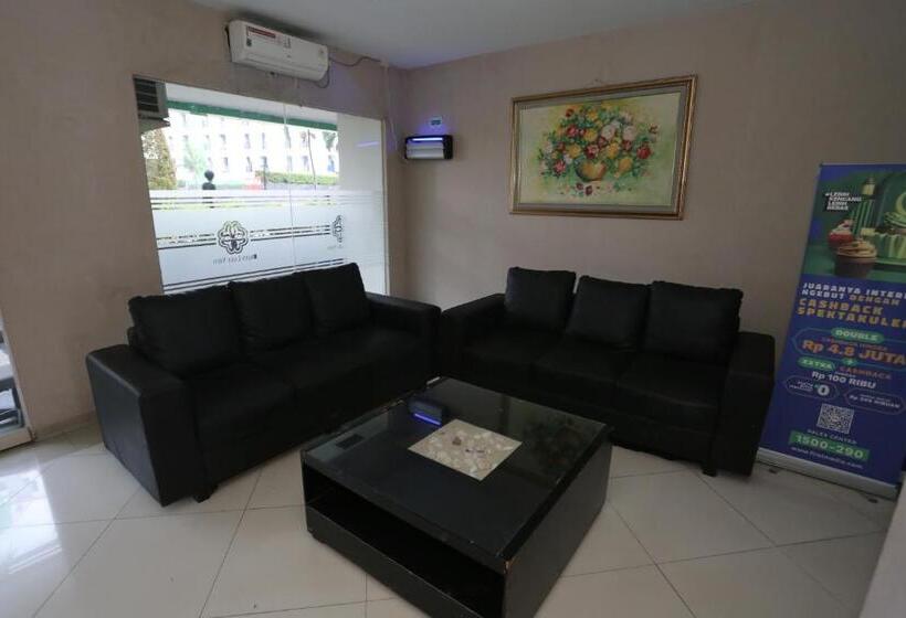 هتل Collection O 93148 Pelangi Residence 2