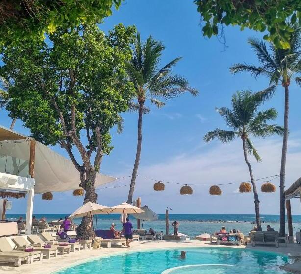 هتل Elephant Beach Club & Resort Samui