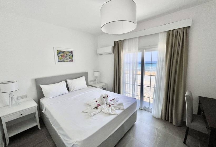 هتل Long Beach Villas