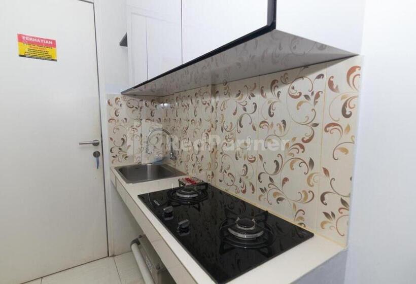 هتل Redliving Apartemen Skylounge Tamansari Vanez Room