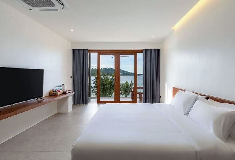 هتل X Sea Khanom Harbor Bay Resort