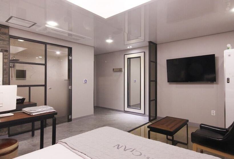 مُتل Daegu Pyeongri Dong Hotel Cian