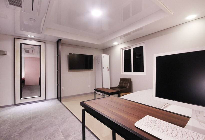 مُتل Daegu Pyeongri Dong Hotel Cian