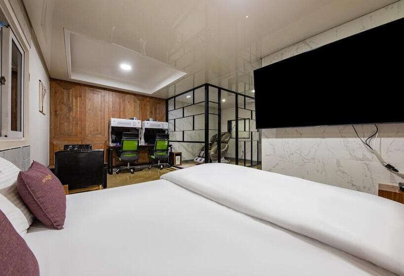 مُتل Daegu Pyeongri Dong Hotel Cian