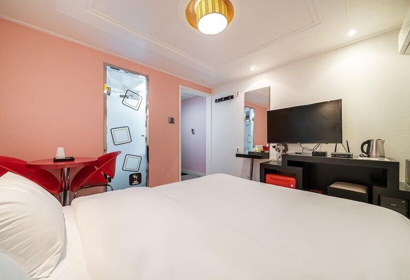 فندق على الطريق Geumjeong Hotel Chocolate