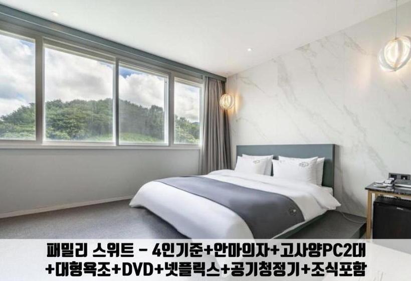 Мотель Gimhae Jangyu Stayin