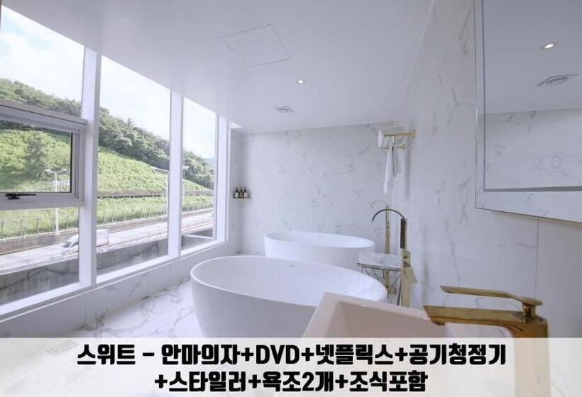 モーテル Gimhae Jangyu Stayin