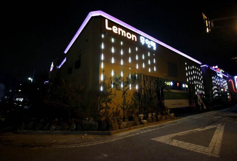 모텔 Gunsan Lemon Tree