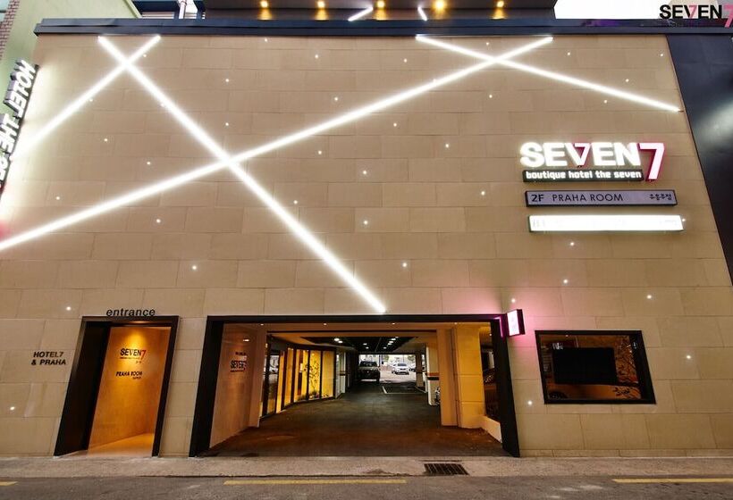 مُتل Jinju Hotel Seven