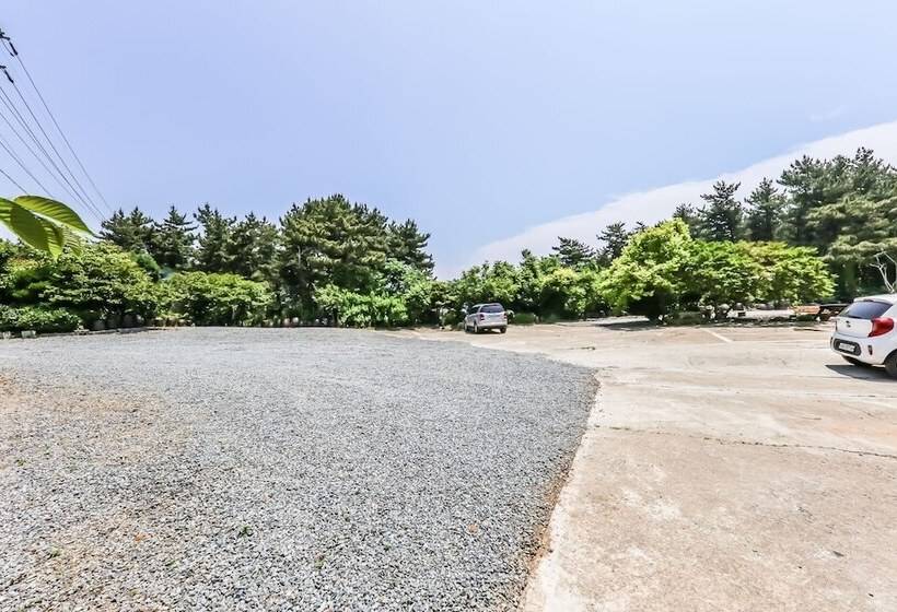Motel Taean New World