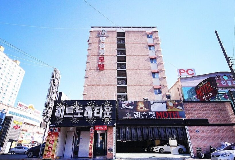فندق على الطريق Western Wonpyeongdong Lancelot