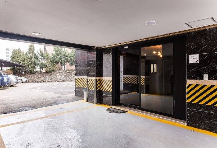 汽车旅馆  Yangpyeong River House