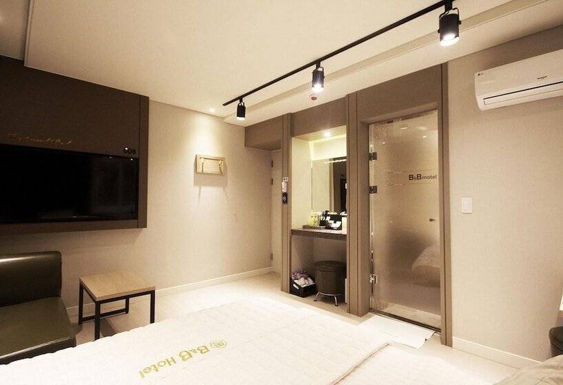 מוטל Yecheon B And B