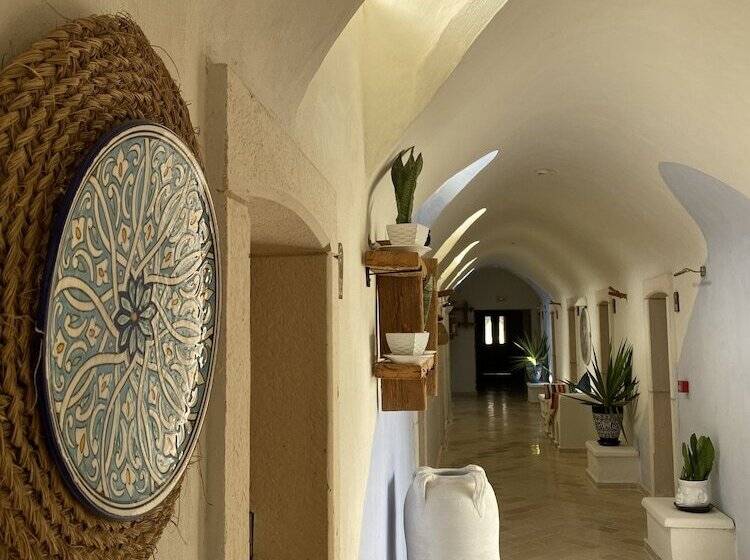 تختخواب و صبحانه Djerba Authentique