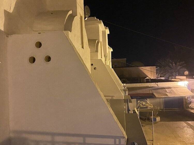 تختخواب و صبحانه Djerba Authentique