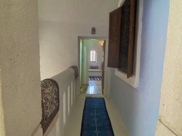 تختخواب و صبحانه Djerba Authentique