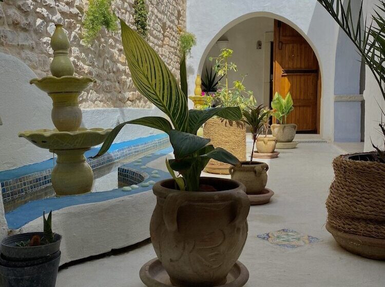 تختخواب و صبحانه Djerba Authentique