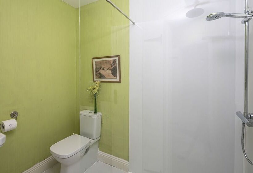 فندق Barnabrow Country House