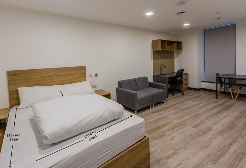 בית מלון כפרי Destiny Student   Ardee Point