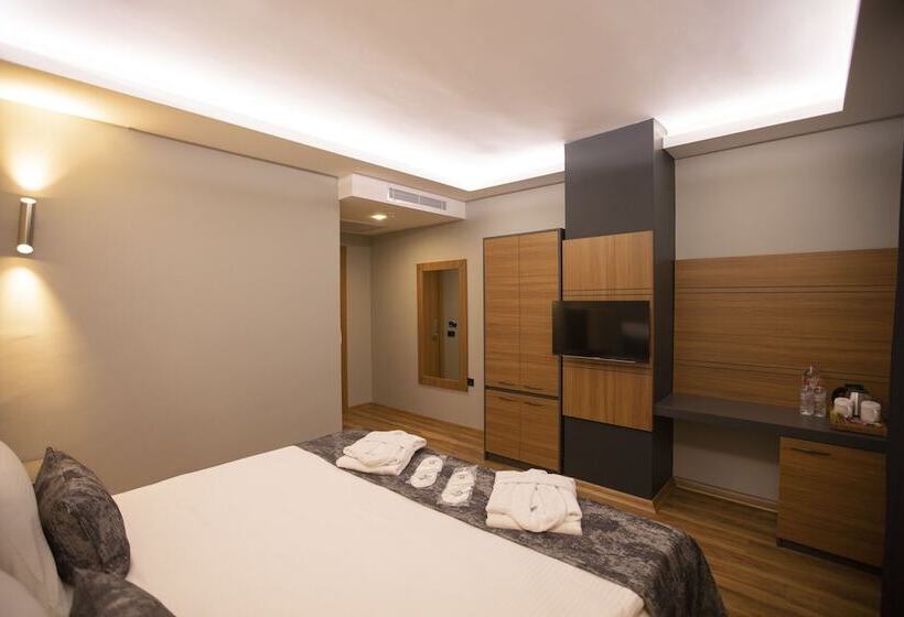 هتل Divares Luxury