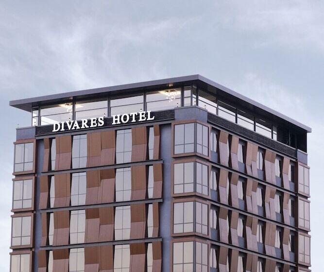 هتل Divares Luxury