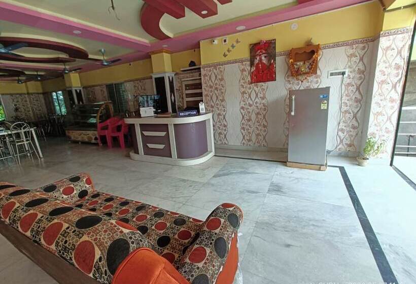 בית מלון כפרי Goroomgo Gurukul Tarapith Kolkata