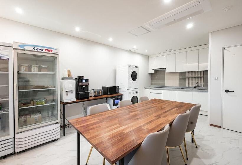 Отель Gunsan Raonhaje