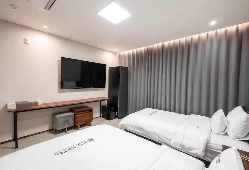 Отель Gunsan Raonhaje