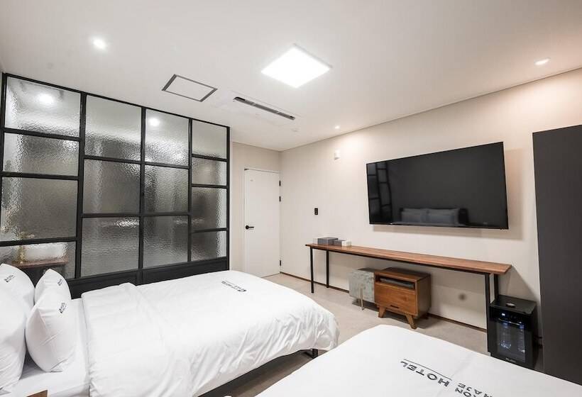 Отель Gunsan Raonhaje