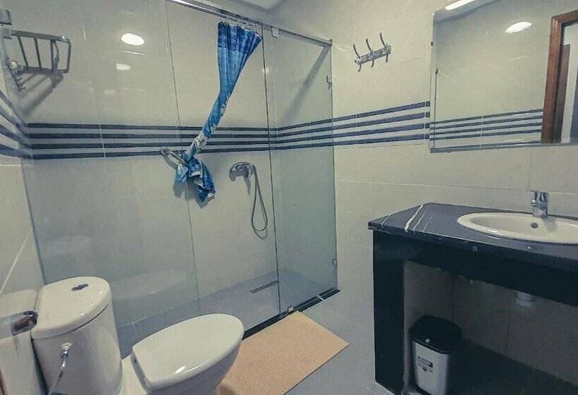 هتل Hôtel Debrazza