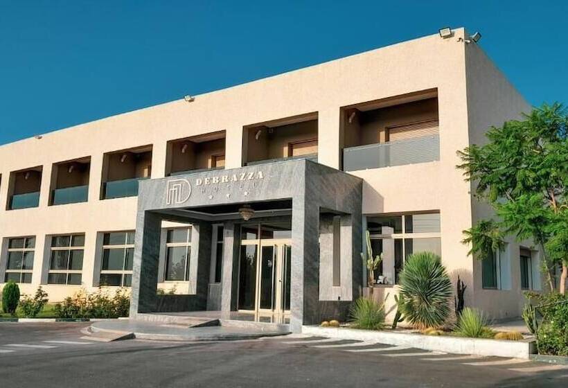 هتل Hôtel Debrazza
