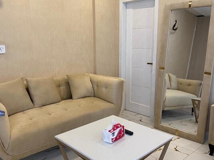 هتل Luxus Suites