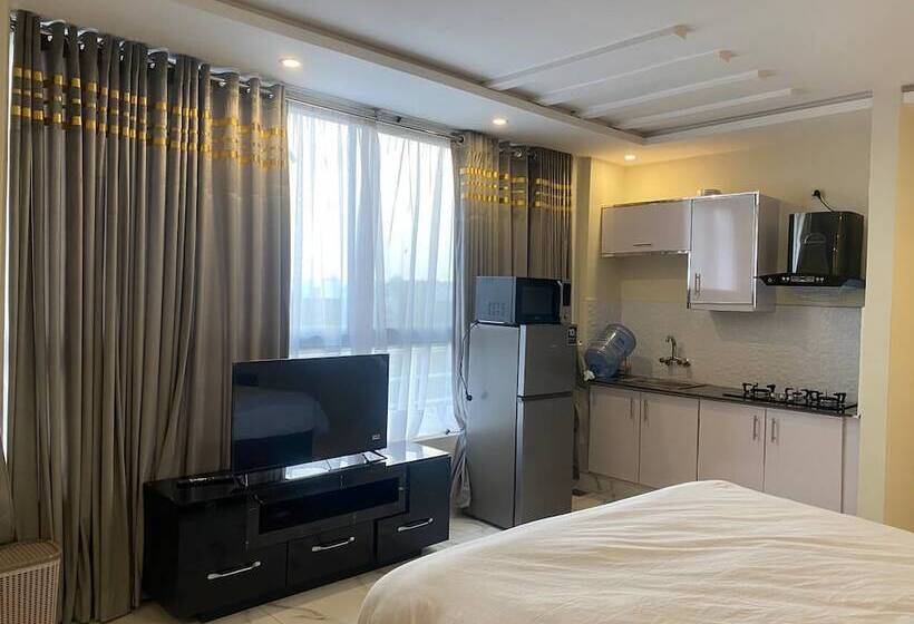 هتل Luxus Suites