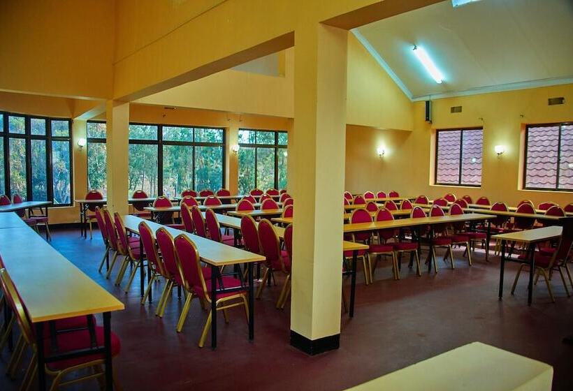 هتل Ngorongoro Corridor Lodge Karatu