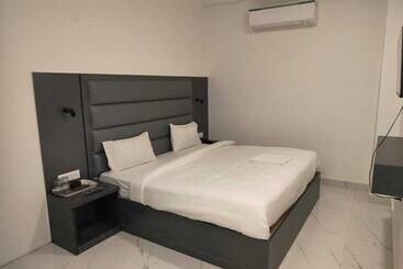 هتل Stay Palace