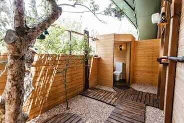 هتل Tribe Yala Luxury Camping