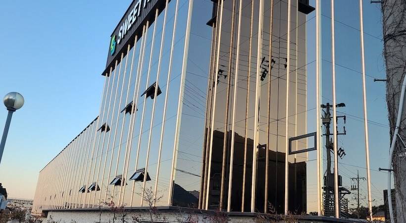 فندق على الطريق Sweet