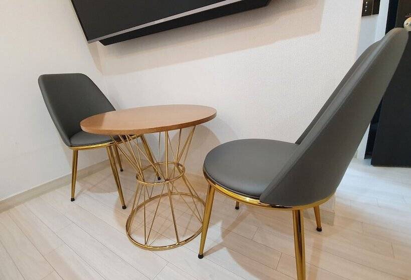 فندق على الطريق Sweet