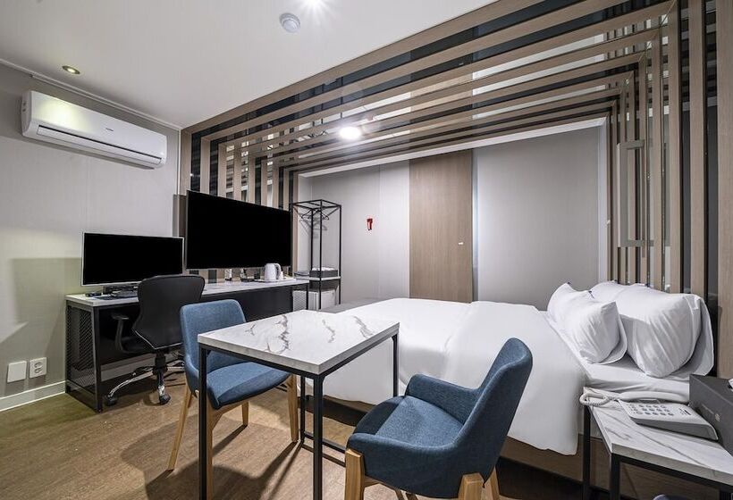 汽车旅馆  Wolgot Hotel Yeon