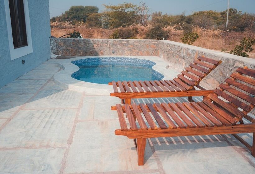 منتجع Jawai Wildlife Safari Camp