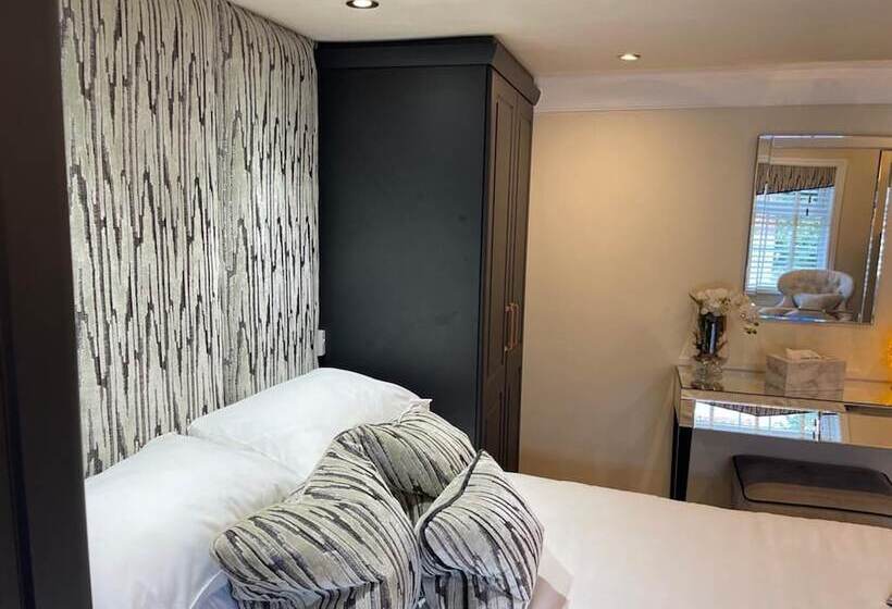Cosy Cottage    2 Bed High End Cottage In Bawtry