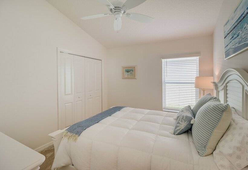 Community Pool & Tennis Court: Gem In The Villages