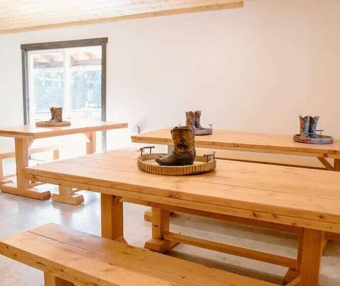 فندق Silver Ridge Ranch