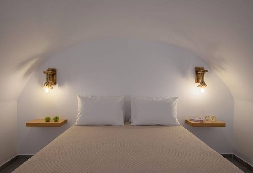 هتل Aegean Diamonds Luxury Suites